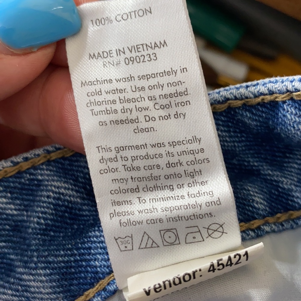 PACSUN HIGH RISE FESTIVAL DISTRESSED SHORTS - Picture 9 of 10